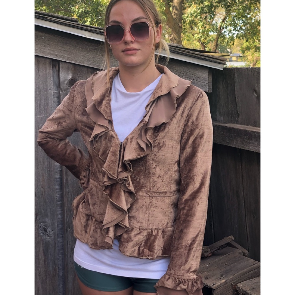 Montanaco Ruffled Jacket/Blazer